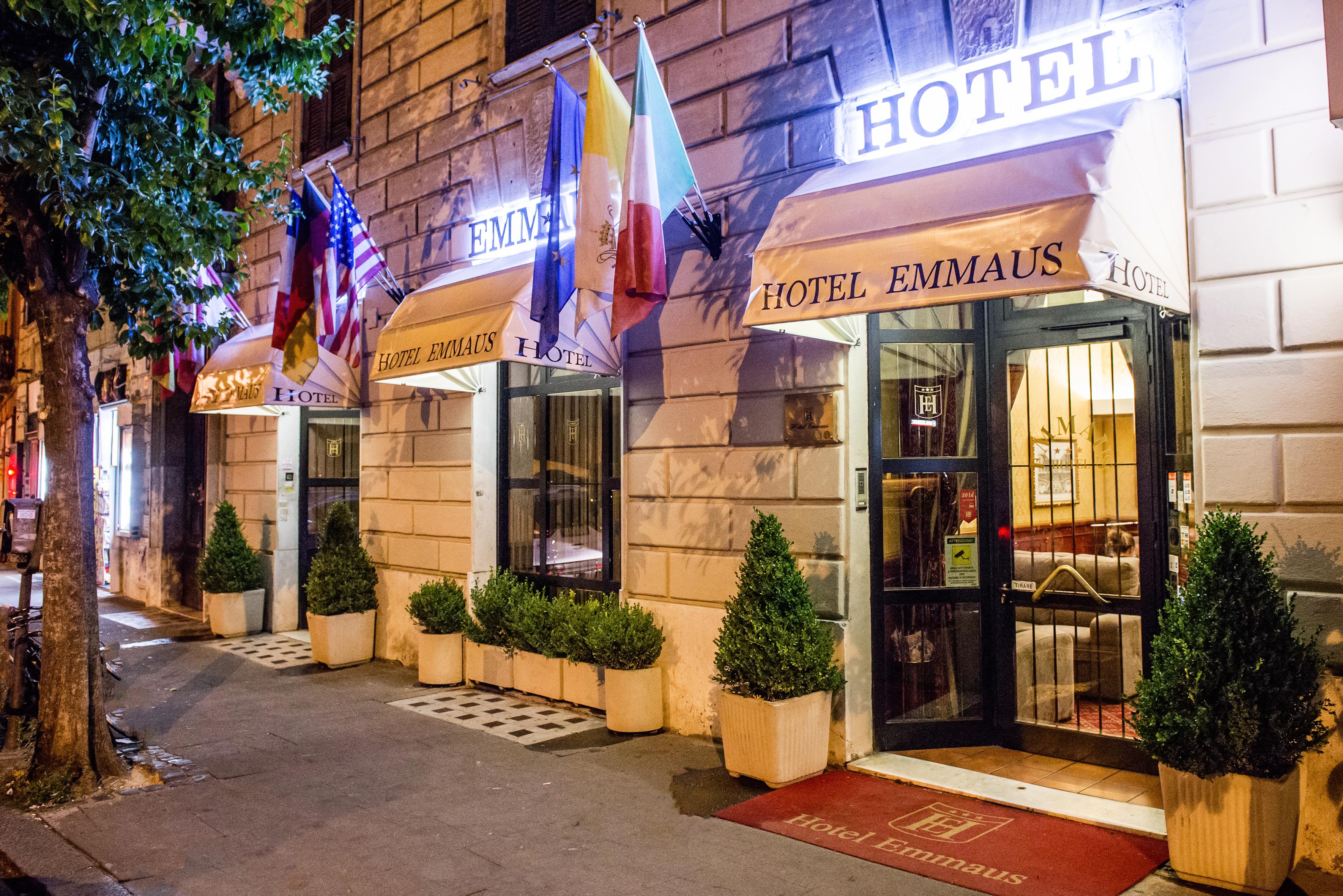 Hotel Emmaus Rome Exterior photo
